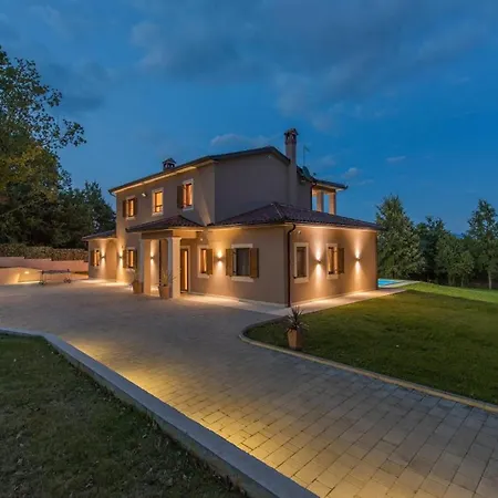 Tatil Evi Anima Beram